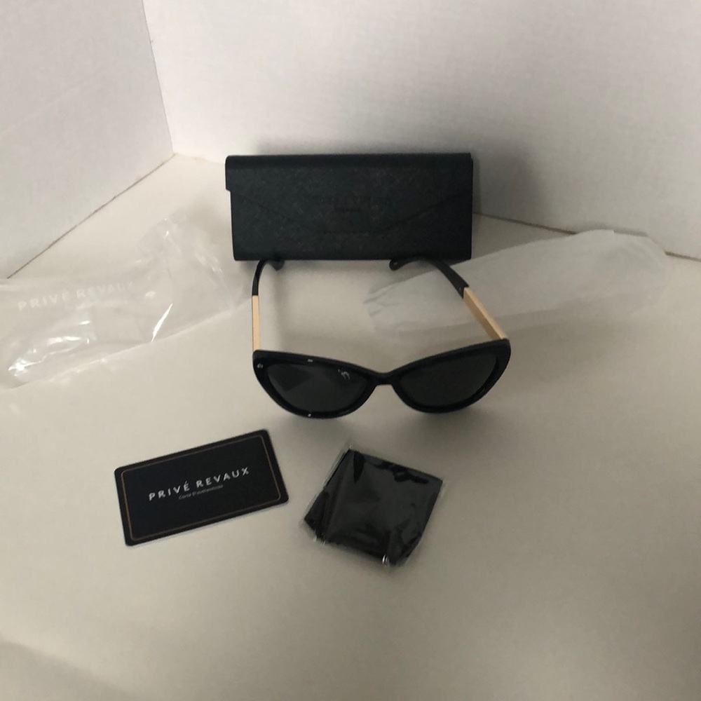 PRIVE REVAUX The Hepburn 2.0 Cat—Eye Sunglasses Ne